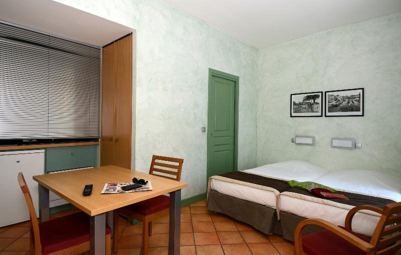 Aparthotel Odalys City Le Palais Rossini 2*